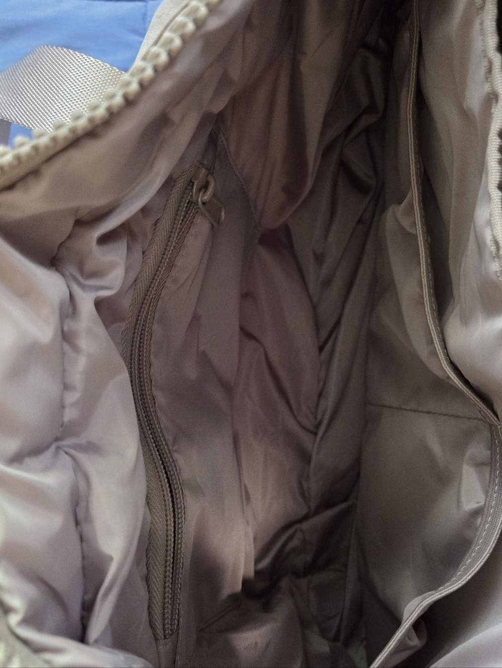 Bagsmart Purse In Cream - Picture 5 of 6